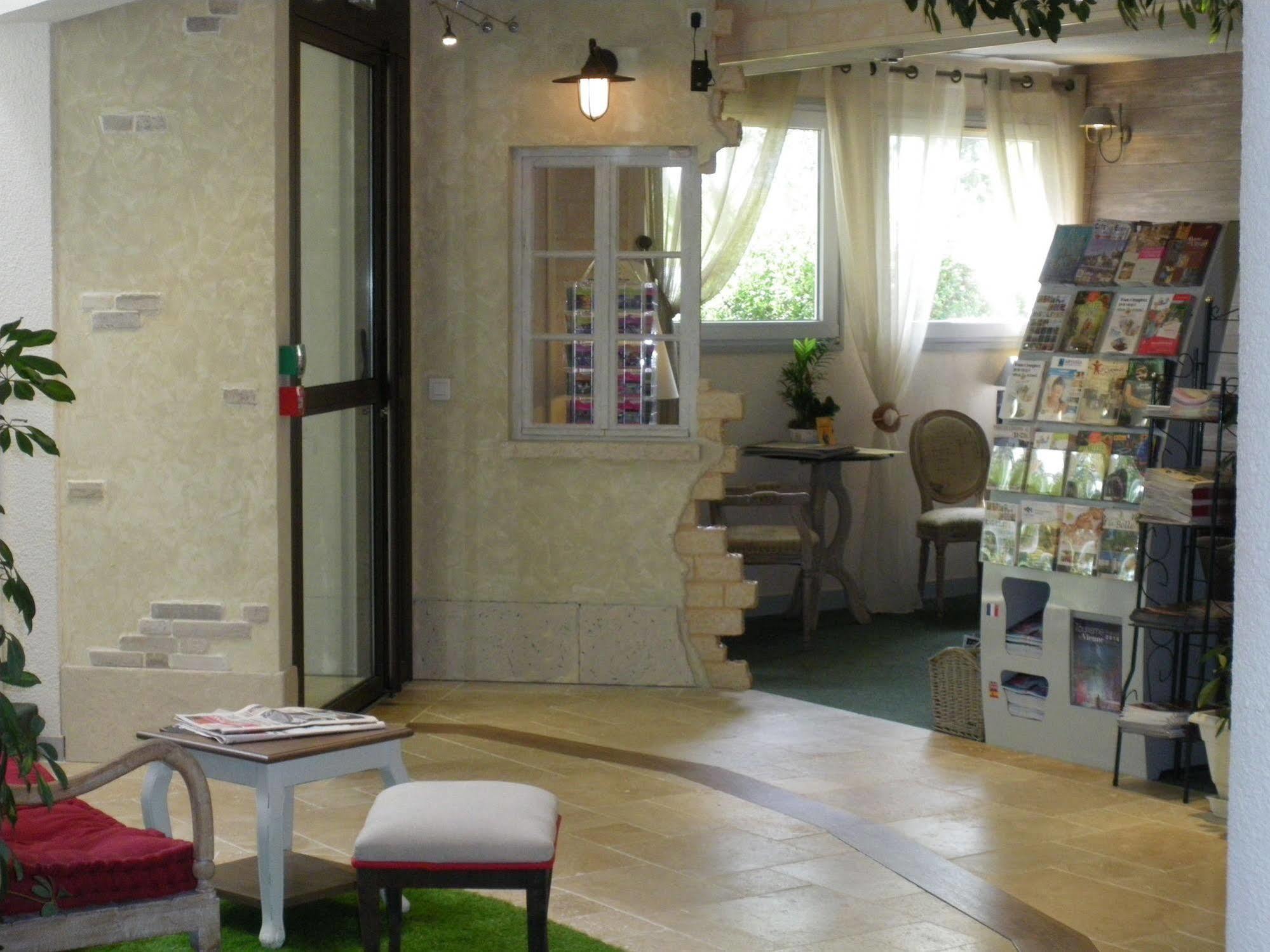 Contact Hotel Come Inn Poitiers Esterno foto